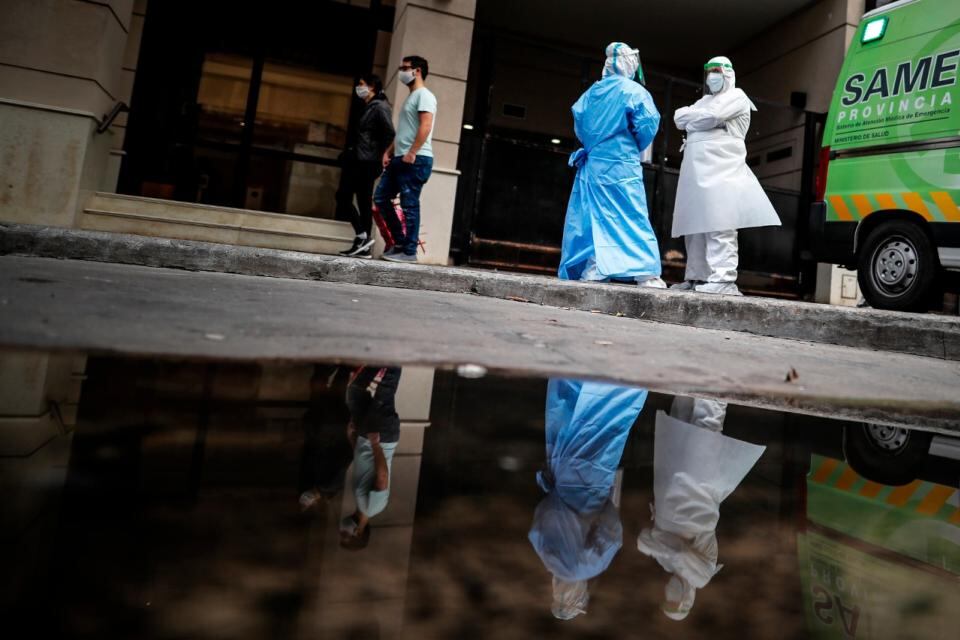 De los nuevos muertos, 10 son hombres, 5 mujeres.