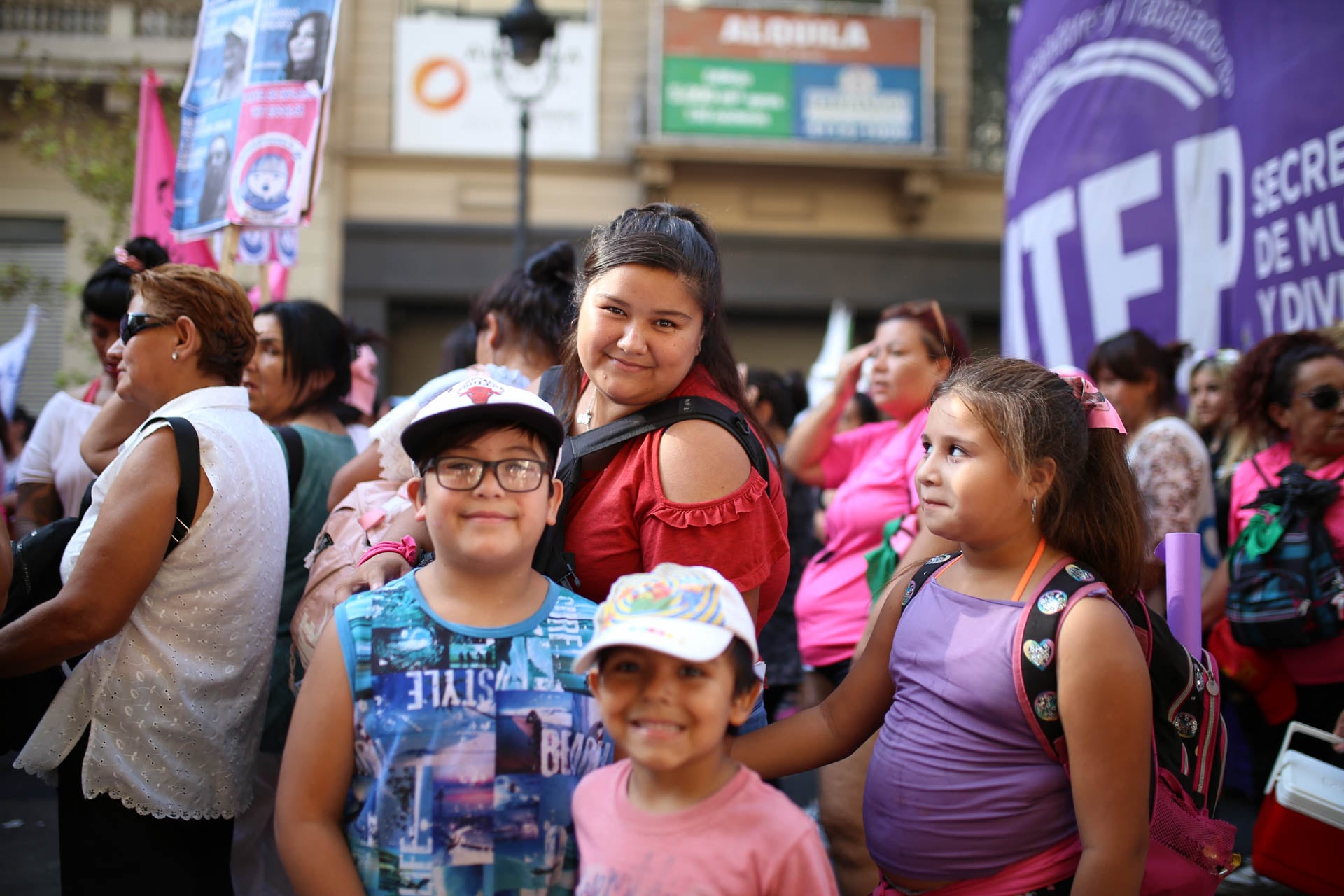 "La acciones de este gobierno tienen una efectividad profunda: la de convertir a parte de la población en sobras, alimentades con sobras", dice María Pía López.