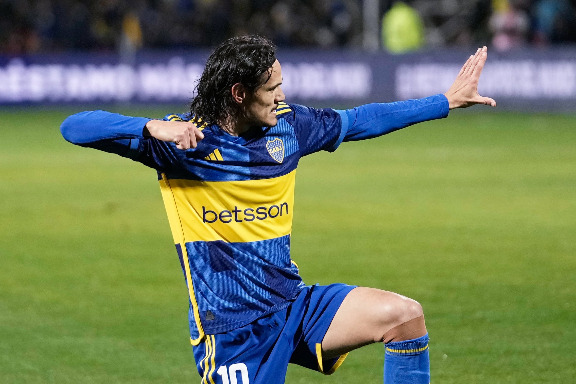 Cavani metió el segundo de Boca: lleva 14 en lo que va de 2024.