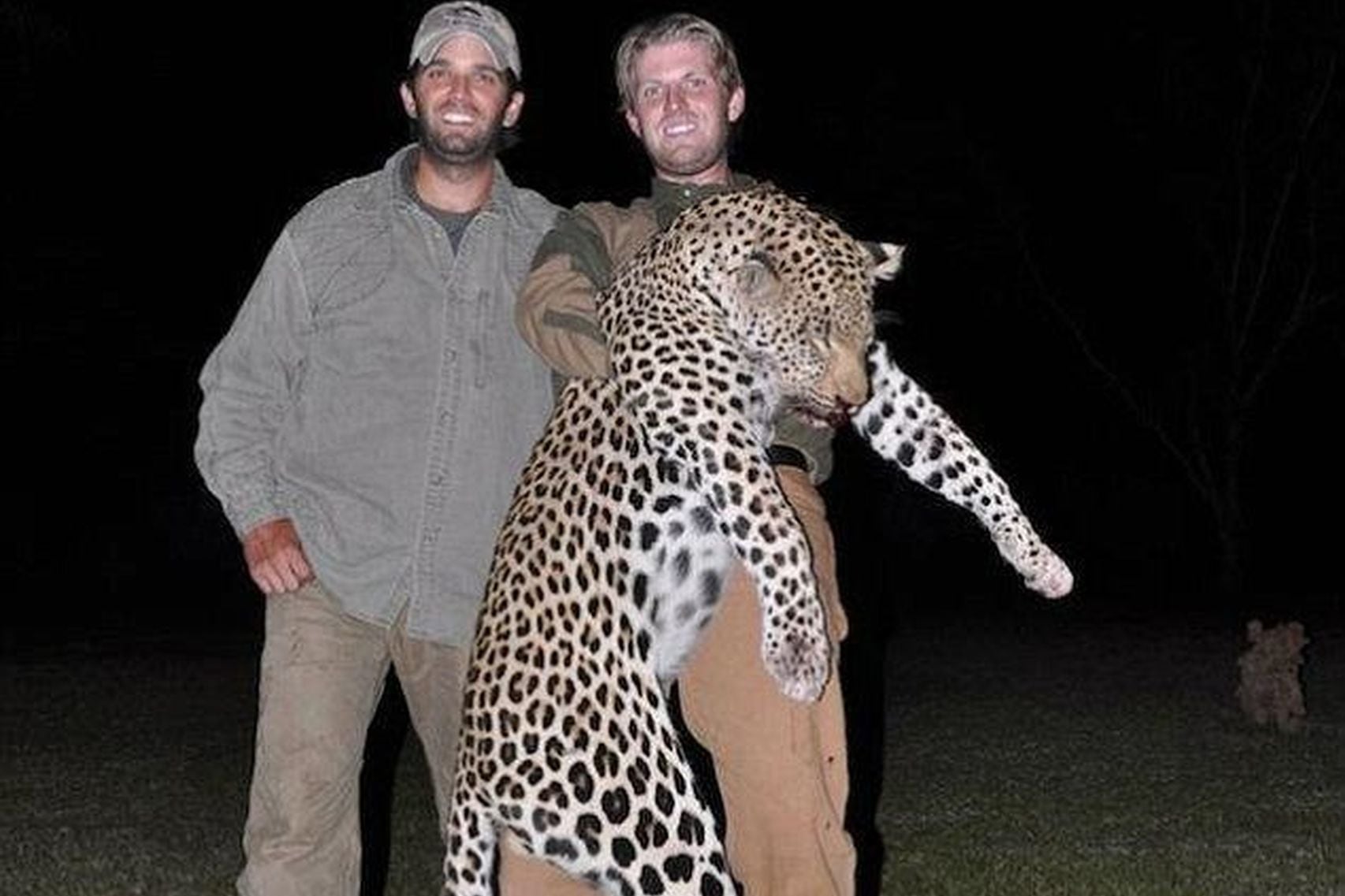 Eric y Donald (h) Trump, dos amantes de la caza.