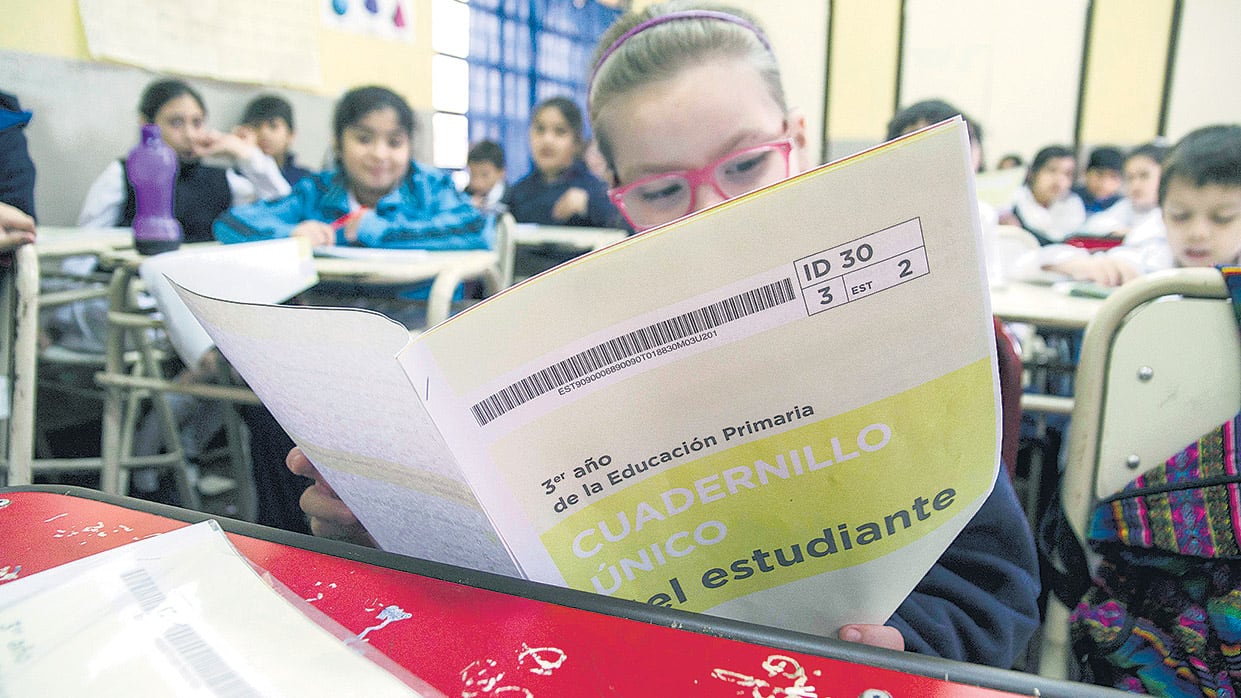 En 2016 hubo rechazo de alumnos, padres y docentes, con escuelas tomadas y entregas en blanco.
