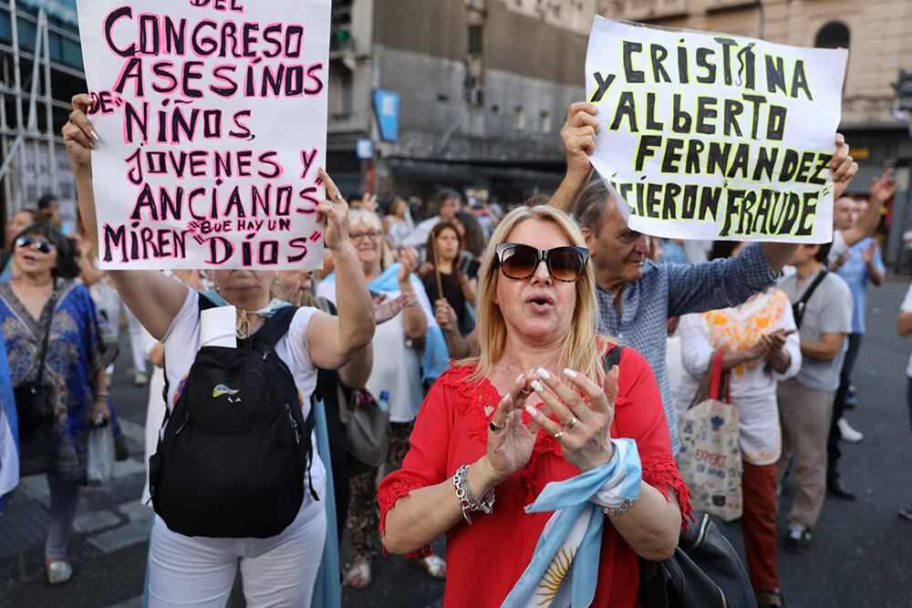 Nostágicos del gobierno macrista, el jueves pasado frente al Congreso.