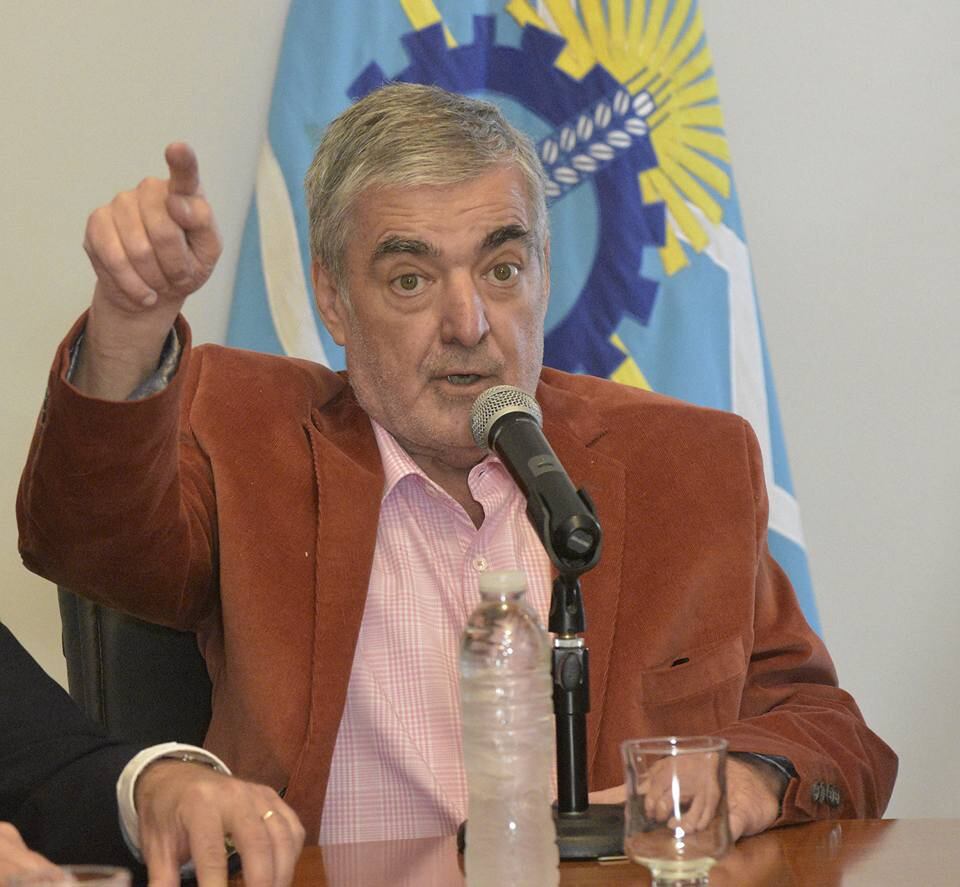 Mario Das Neves, gobernador de Chubut.