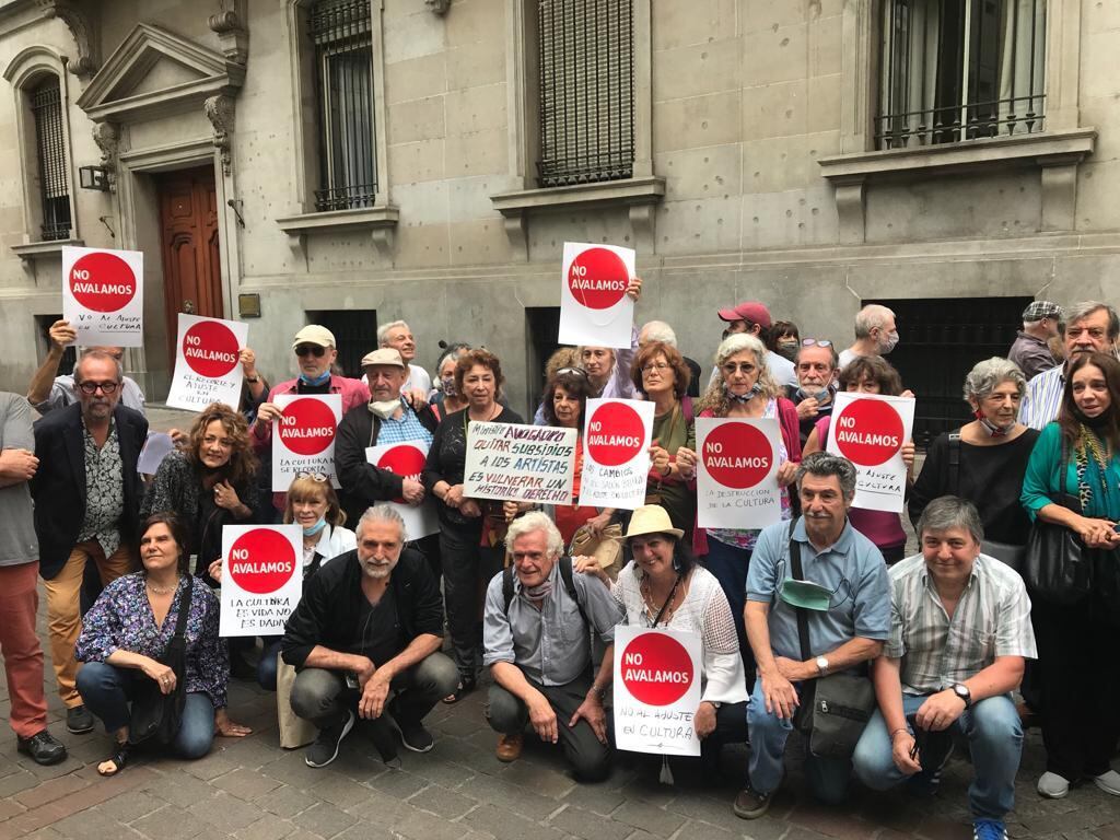 "No avalamos", es la consigna de artistas y representantes de la cultura.