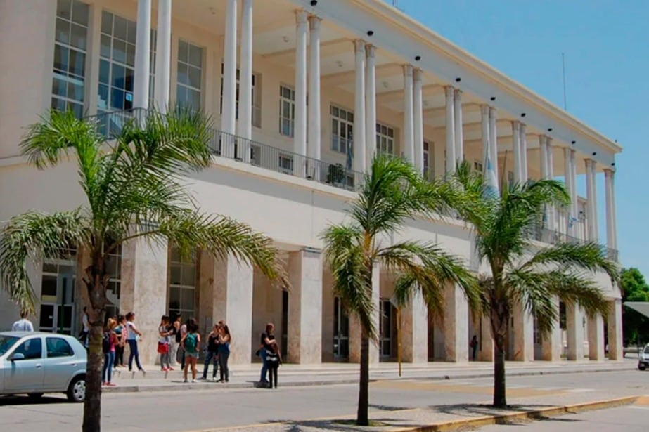 La Universidad Nacional de Córdoba elige autoridades rectorales para 2022-2025.
