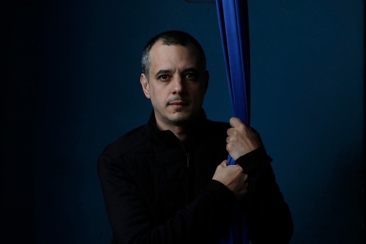 Fagner Pavan, actor, co-director del Colectivo Dominio Público (CDP).