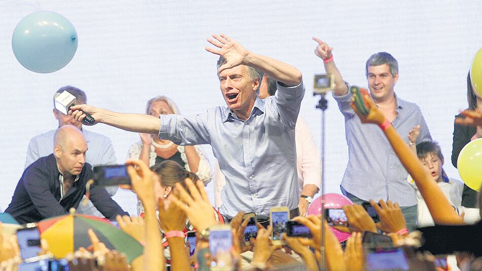 Entre los supuestos aportantes a la campaña figuraban 205 desocupados, muchos residentes en villas.