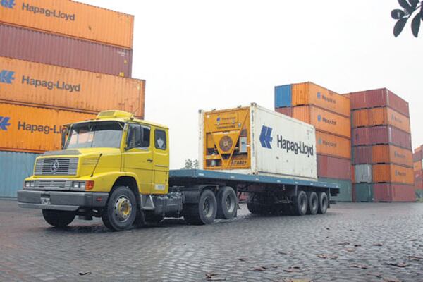 El consumo interno de bienes nacionales se ubicó en diciembre un 3,5 por ciento debajo de 2015.