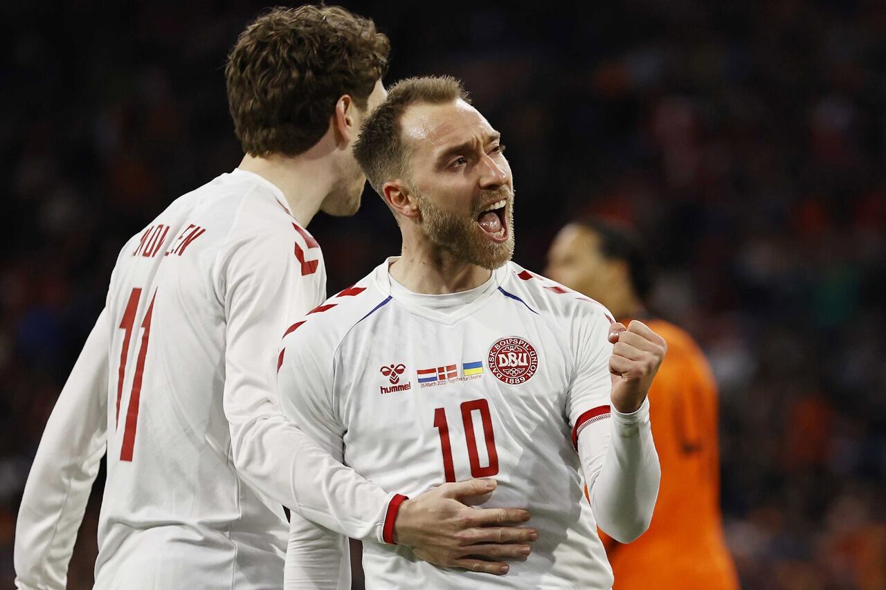 Christian Eriksen casi muere hace un año en una cancha y hoy regresó a su selección con un gol