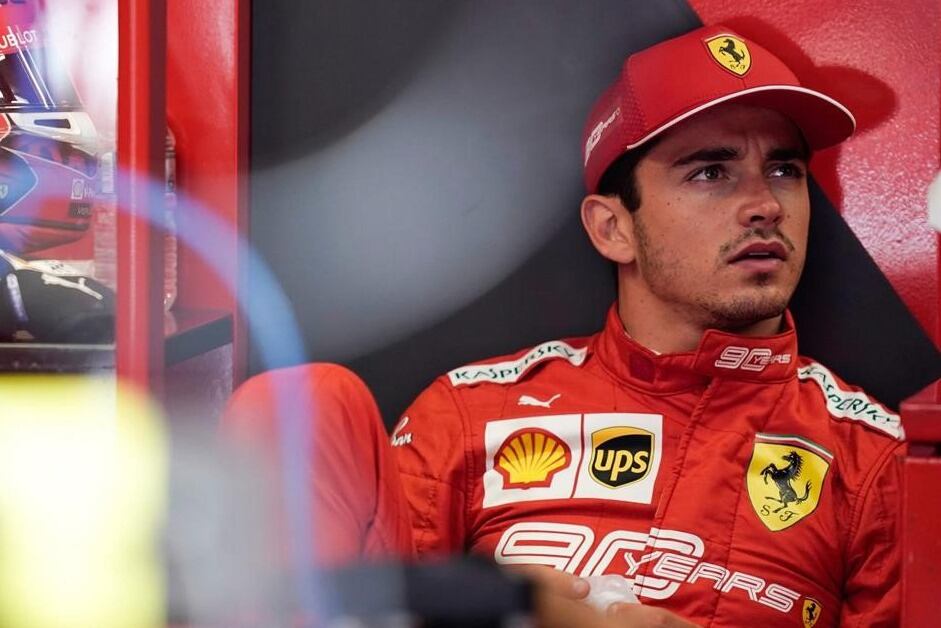 Charles Leclerc dejó en claro su tristeza por el presente de Ferrari.