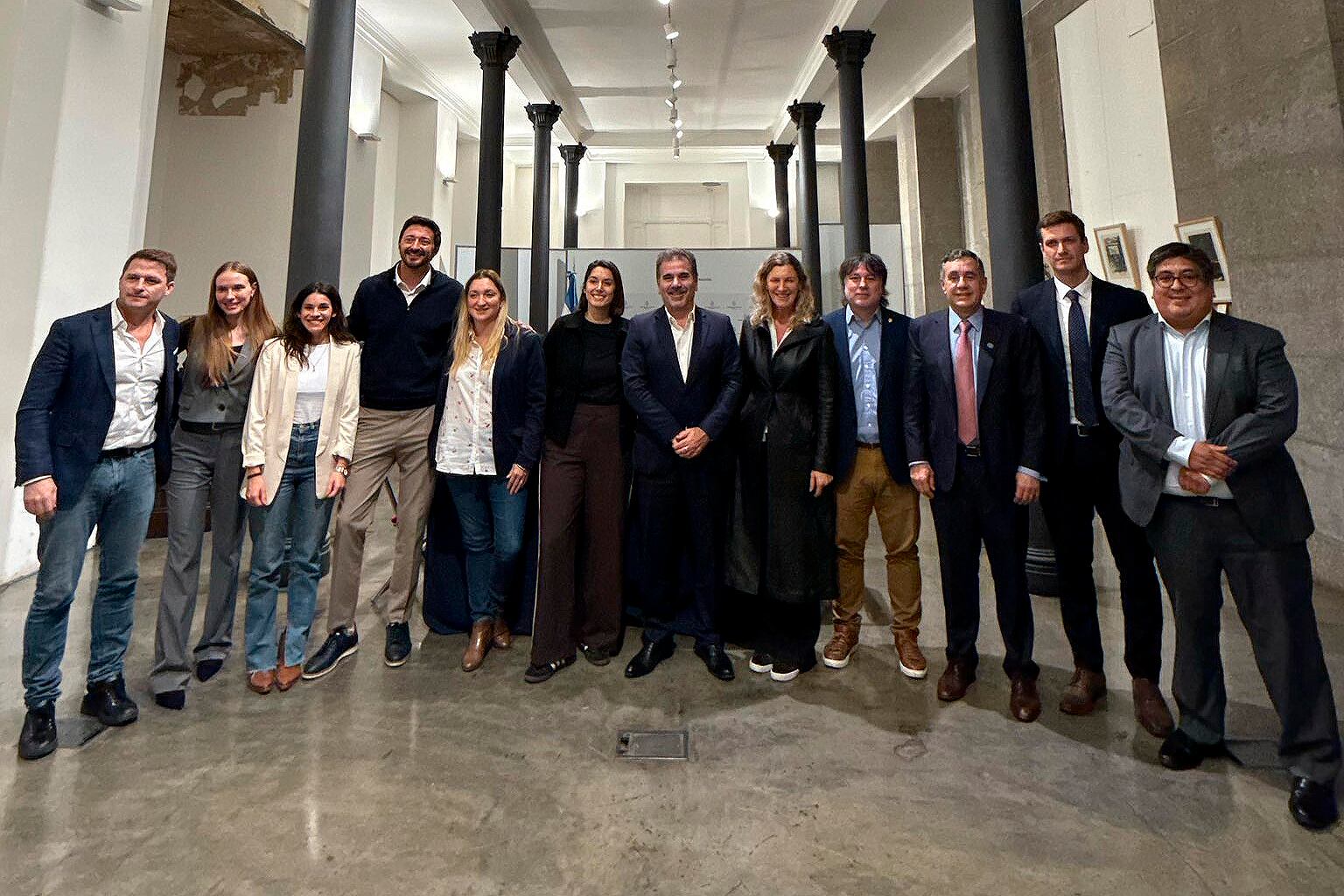 Ritondo se mostró con los referentes de CABA y PBA que le responden.