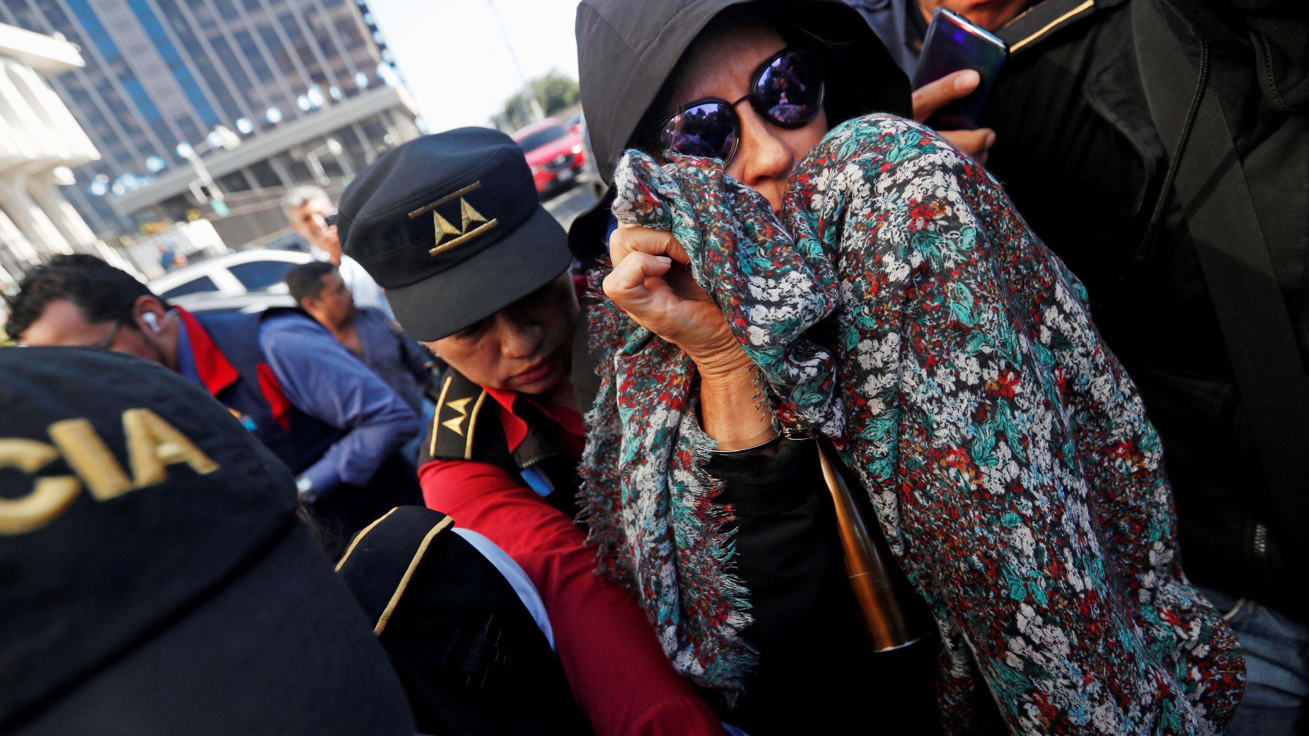 Sandra Torres permanecerá por ahora en una cárcel militar.