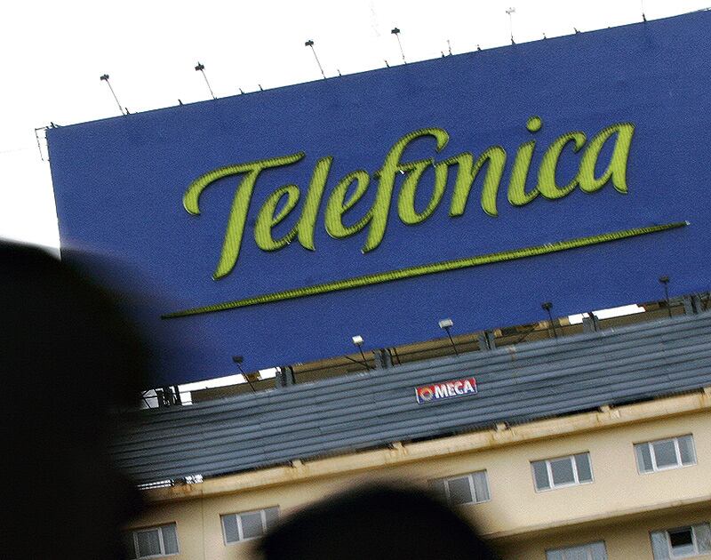 Telefónica mantiene latente la amenaza de judicializar el conflicto.
