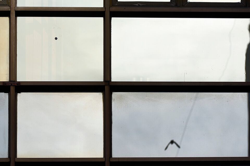 Es un orificio compatible con una bala calibre 22.