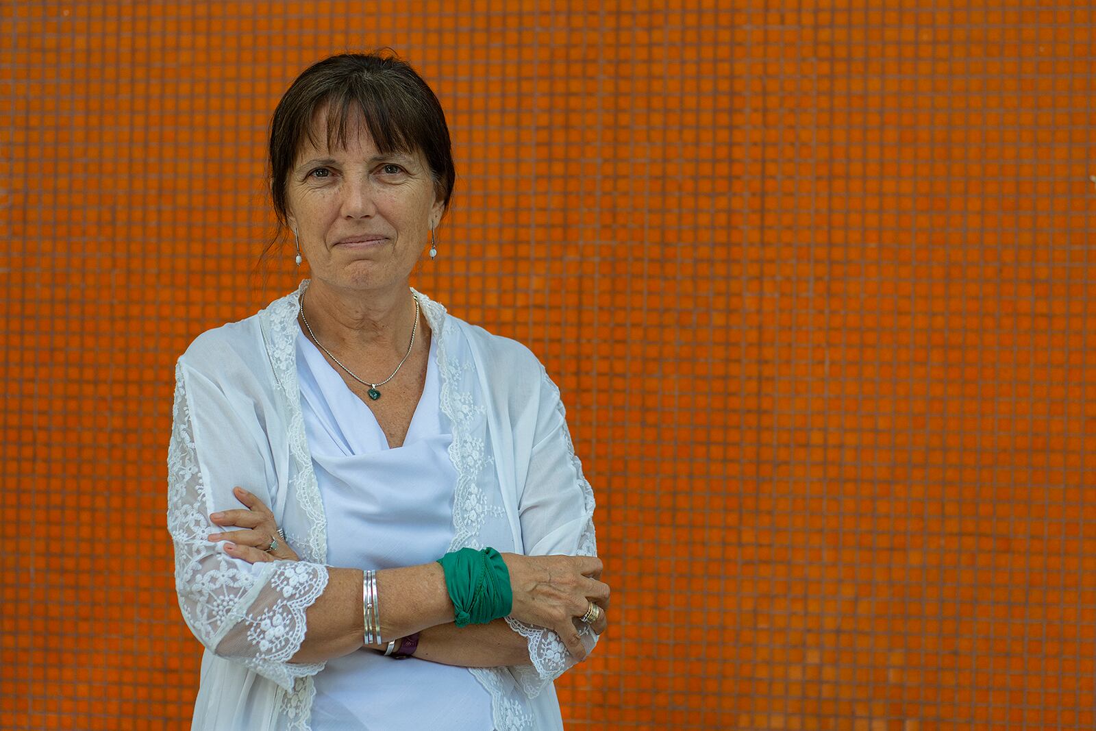 "El teatro me da permisos que no me da la narrativa", reflexiona Piñeiro