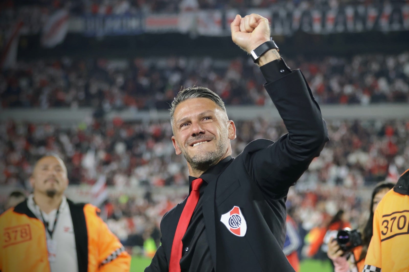 Martín Demichelis se prepara para festejar su primer título en Núñez
