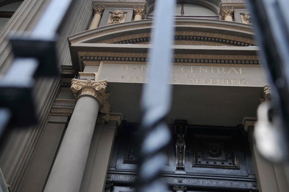 La entidad monetaria compró 142 millones de dólares.