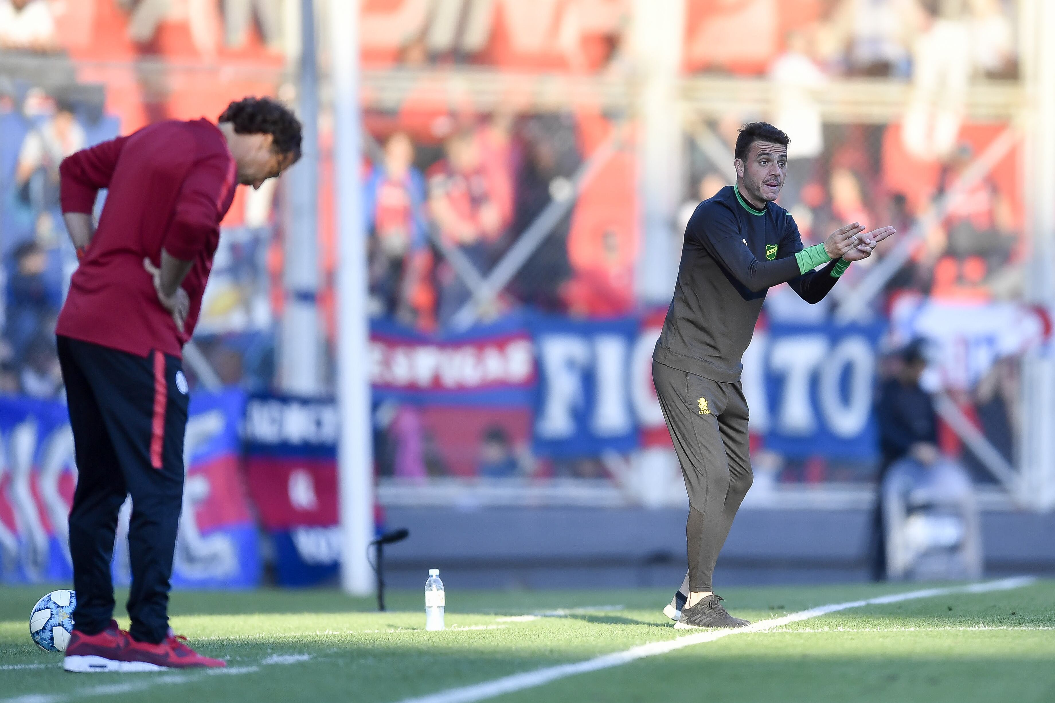 Soso, durante el 3-1 de Defensa a San Lorenzo que terminó con la renuncia de Pizzi.