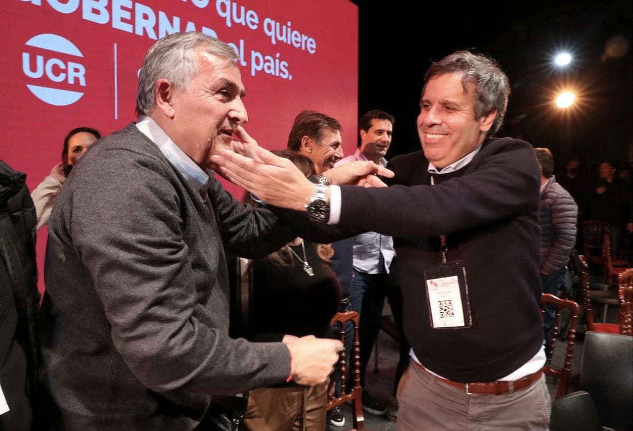 Gerardo Morales y Facundo Manes, dos radicales anotados para disputar en las PASO la candidatura a presidente.