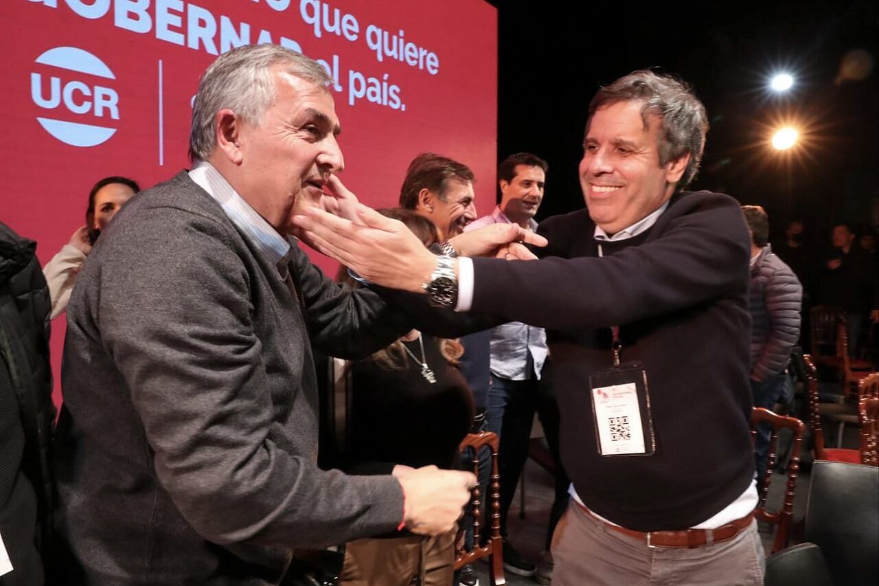 Gerardo Morales y Facundo Manes, dos radicales anotados para disputar en las PASO la candidatura a presidente.