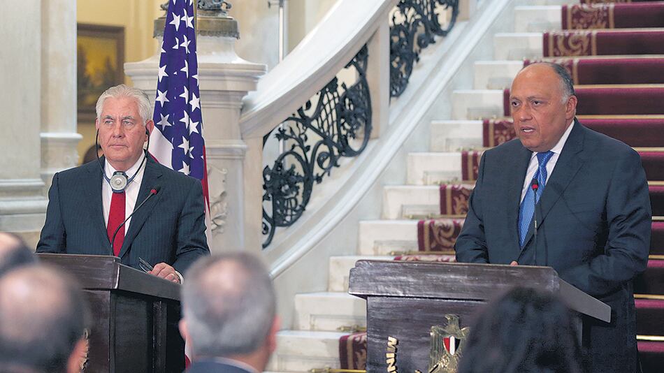 El canciller Tillerson se reunió con su par egipcio, Sameh Shukri.