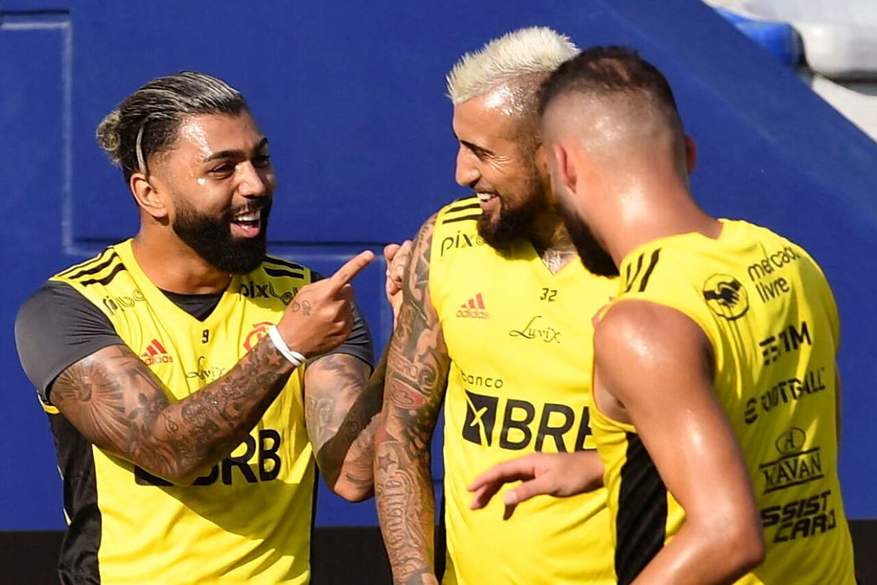 Gabigol es la carta de triunfo de Flamengo. Arturo Vidal está en duda