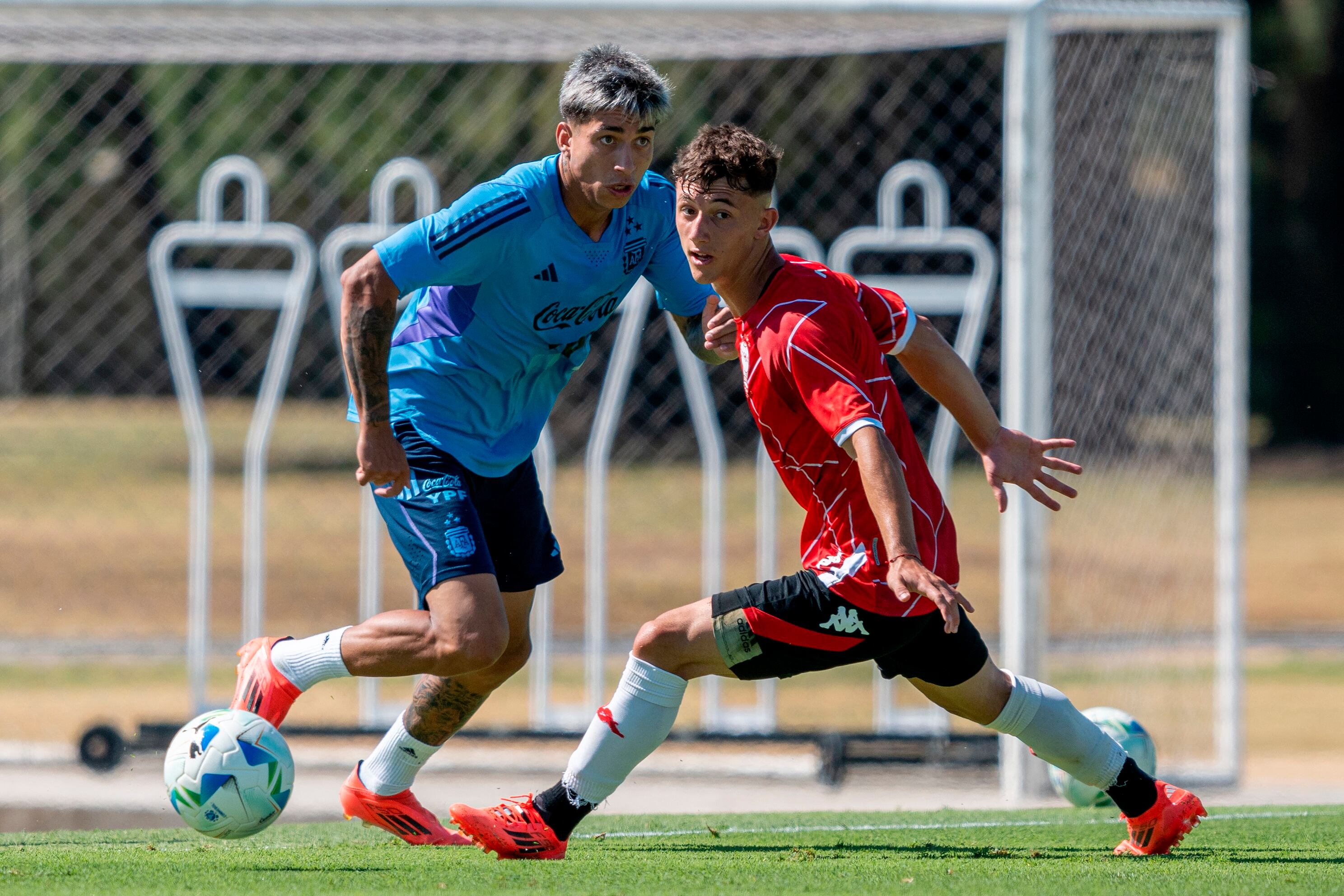 Maher Carrizo, la joya de Vélez y titular para Placente.
