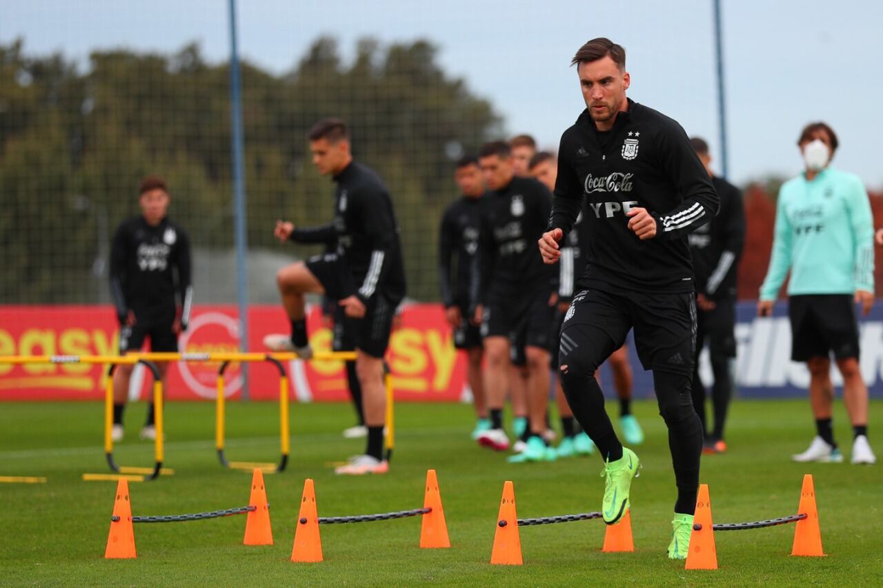 El plantel se etrenó por la tarde en Ezeiza