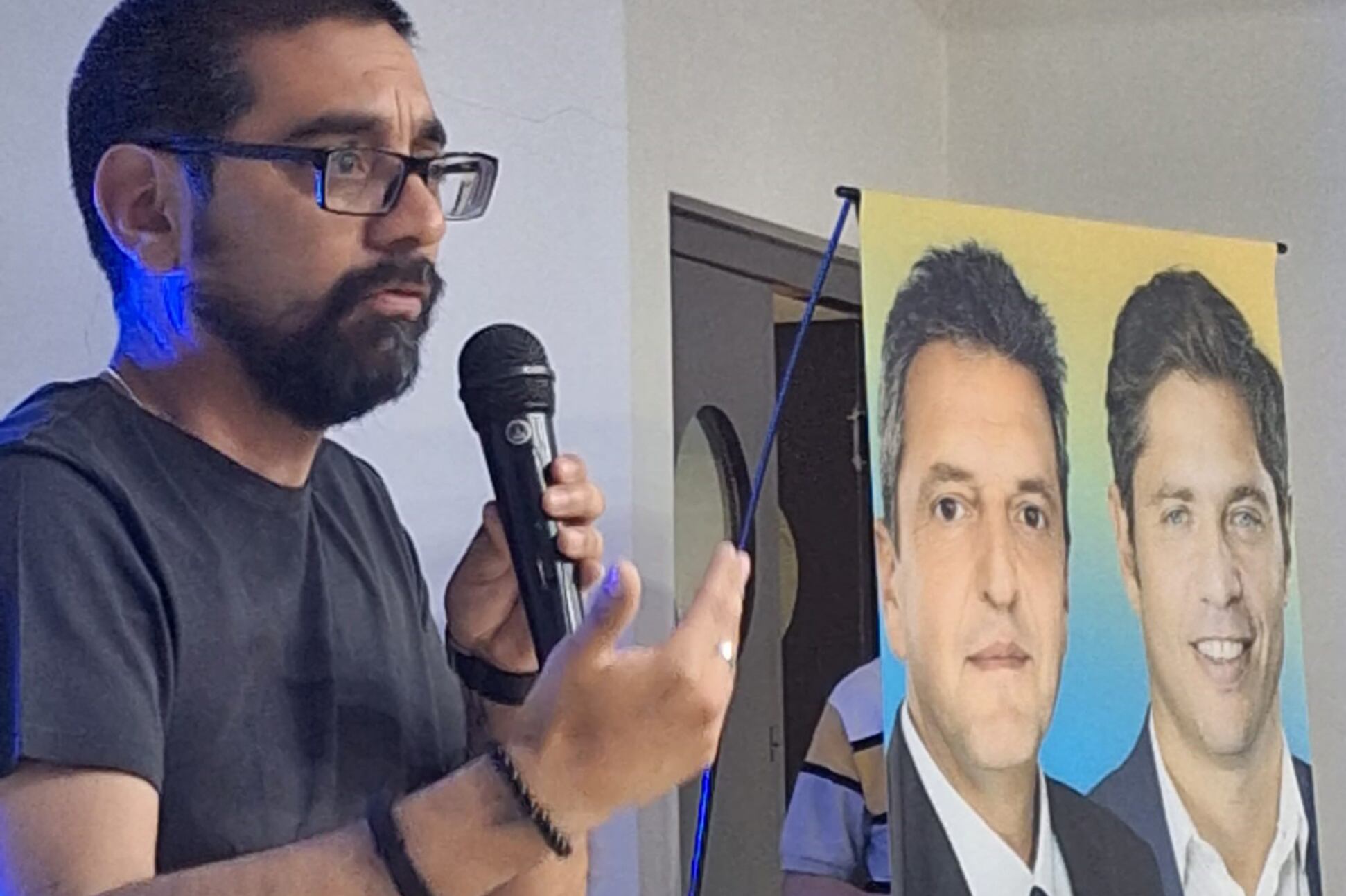 Rodrigo Aristimuño advierte sobre los riesgos que implicaría una presidencia de Milei. 