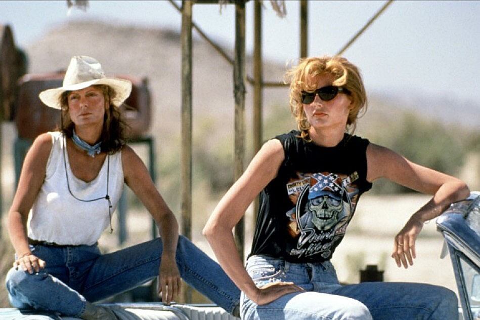 Susan Sarandon (Louise) y Geena Davis (Thelma), fugitivas con el destino en sus manos.