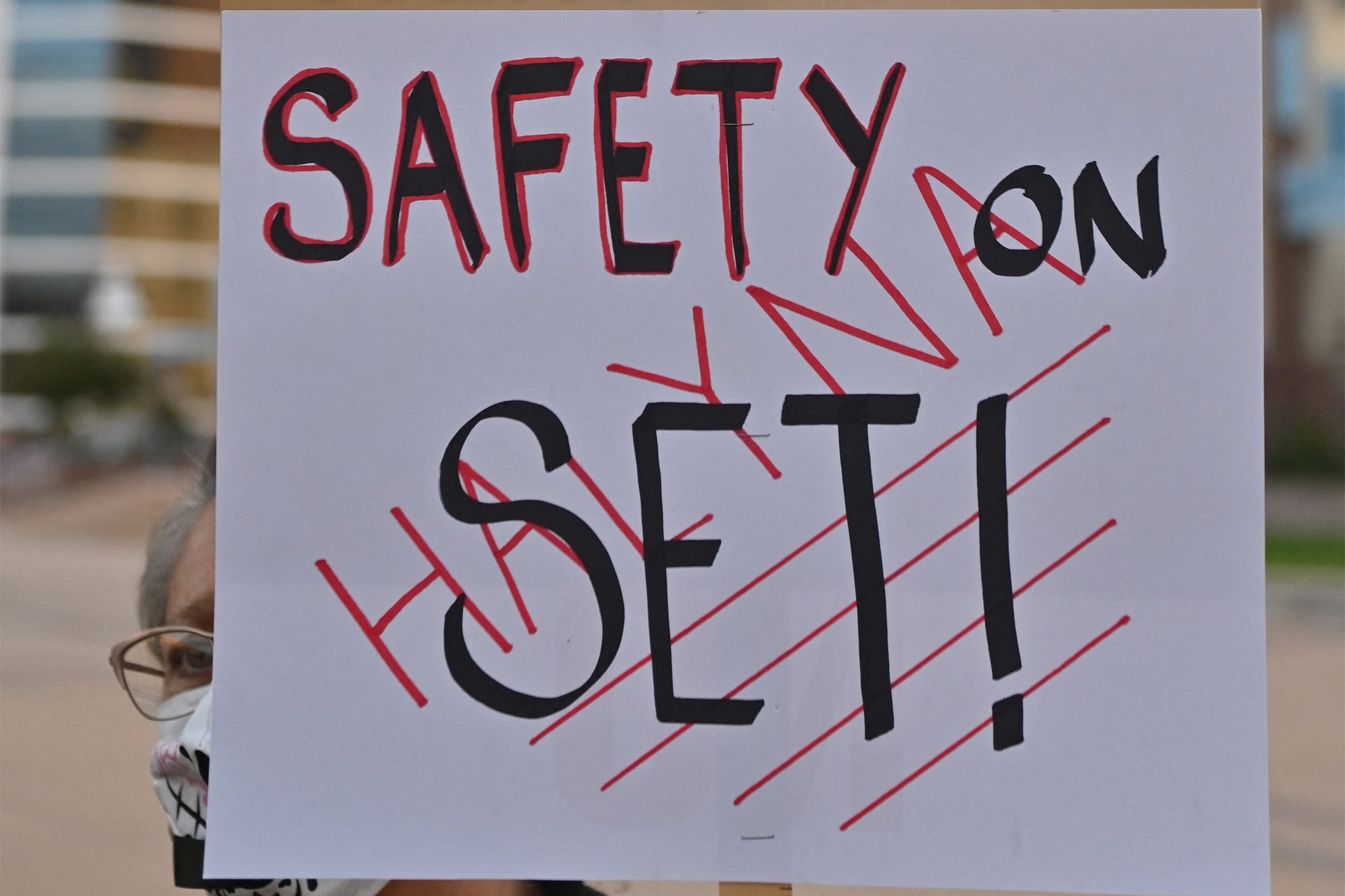 "Seguridad en el set", el pedido tras la muerte de Halyna Hutchins.