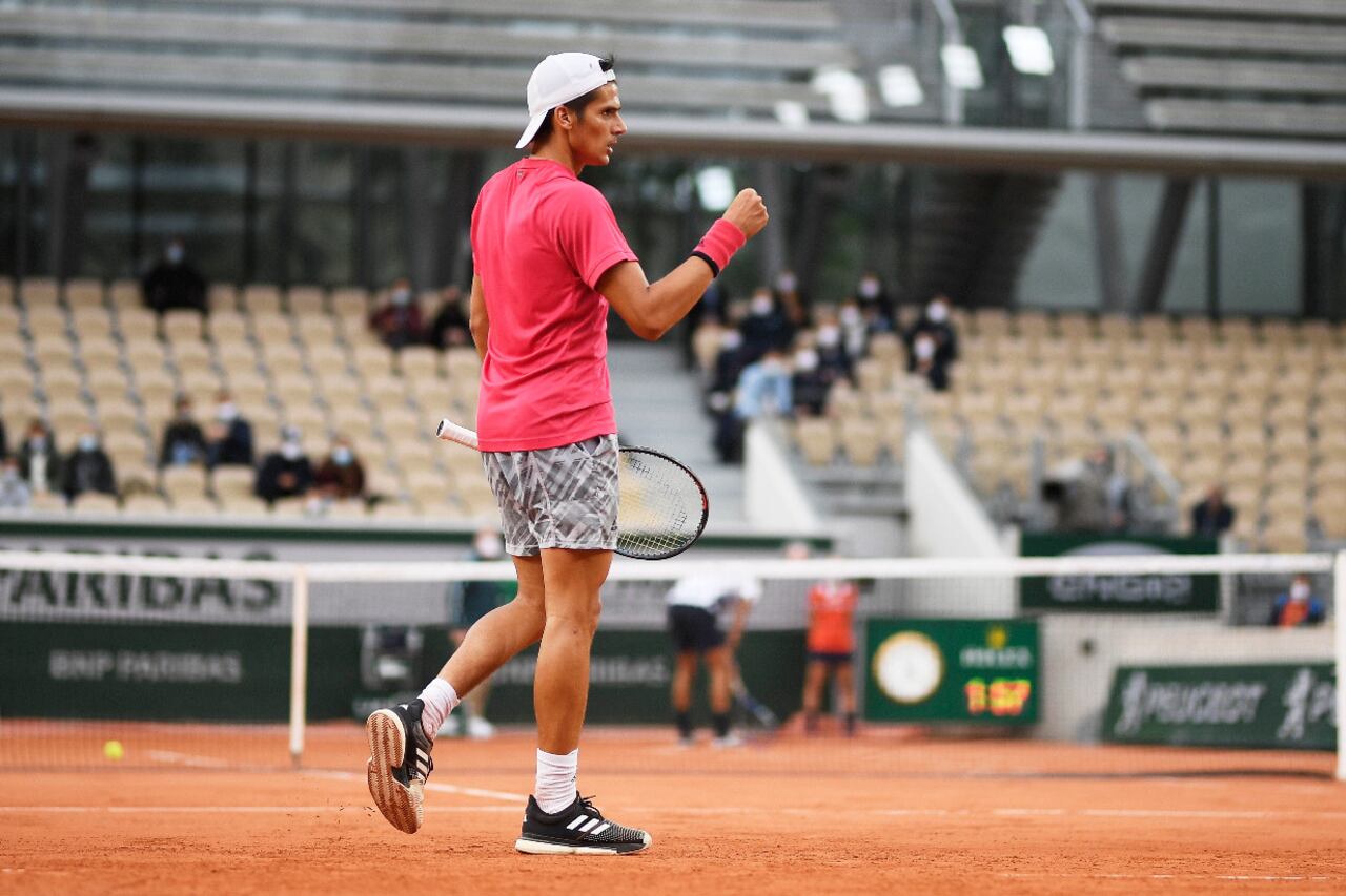 Federico Coria celebra su gran triunfo sobre el local Benoit Paire.