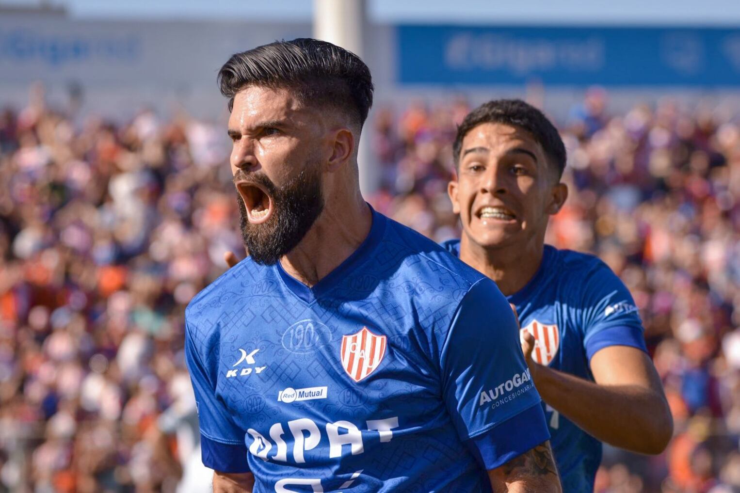 Orsini se llena la boca de gol al darle la victoria al Tatengue