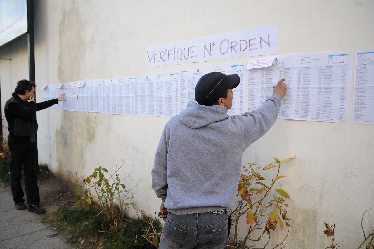 Dónde voto este 14 de noviembre: el lugar y la mesa se puede consultar por Internet.