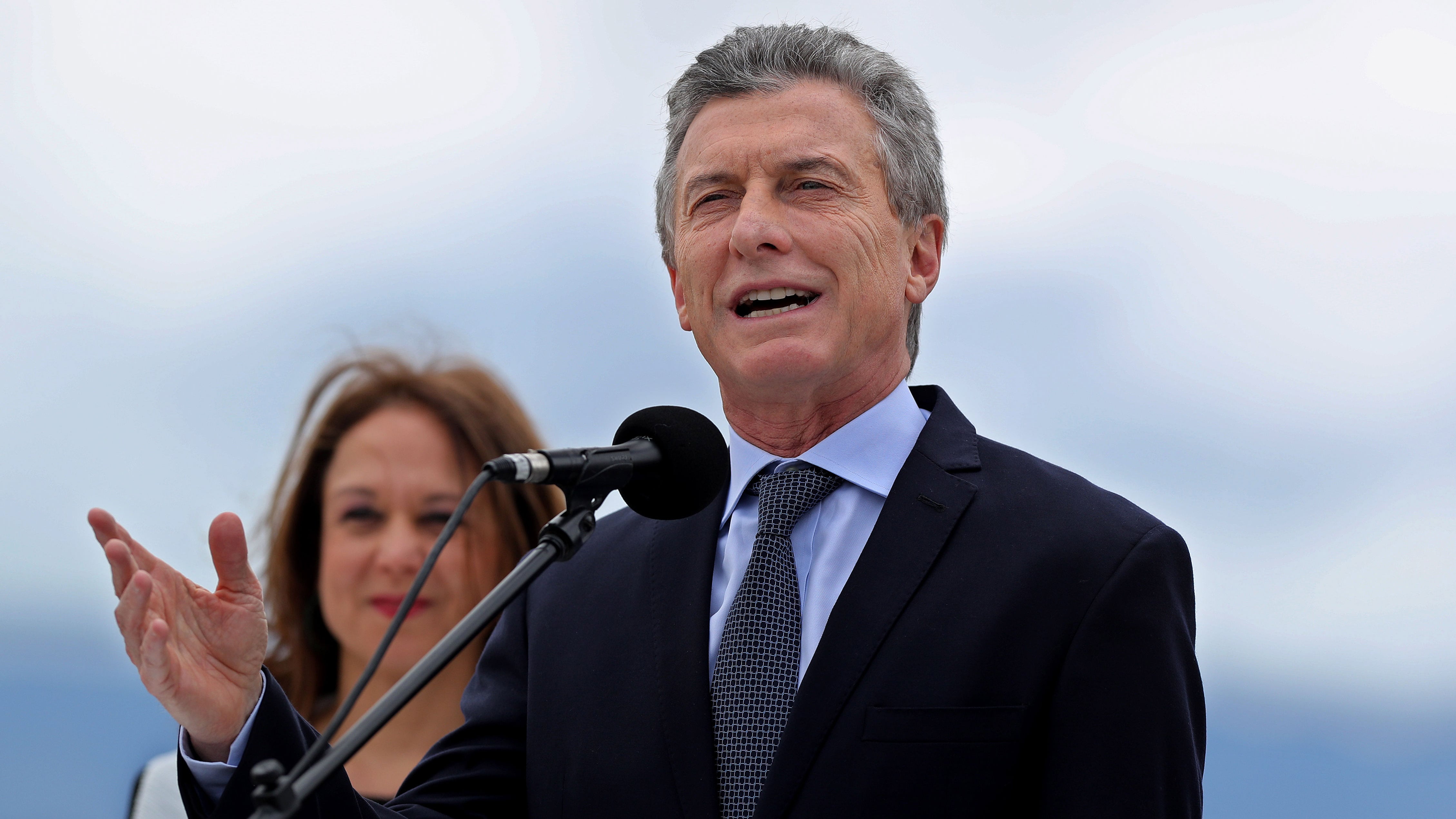 Macri recordó a los colombianos de Boca apenas llegó a Bogotá.