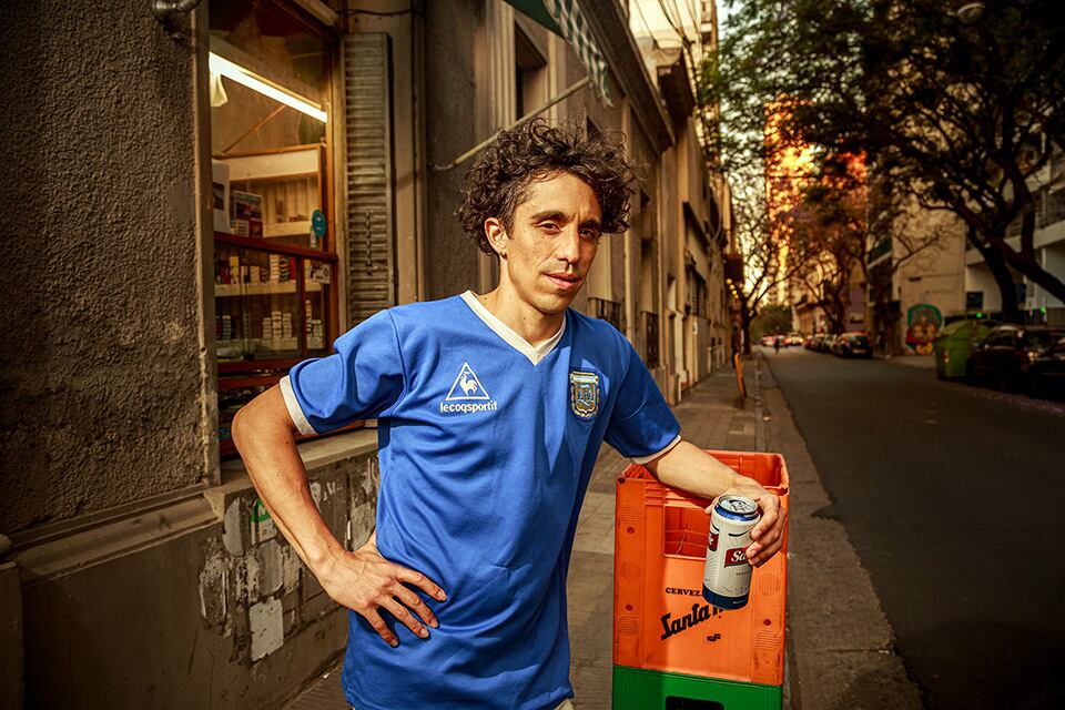 "Para no ser relatos de otros, mejor relatarnos nosotros", dice Priotto sobre Rosario.