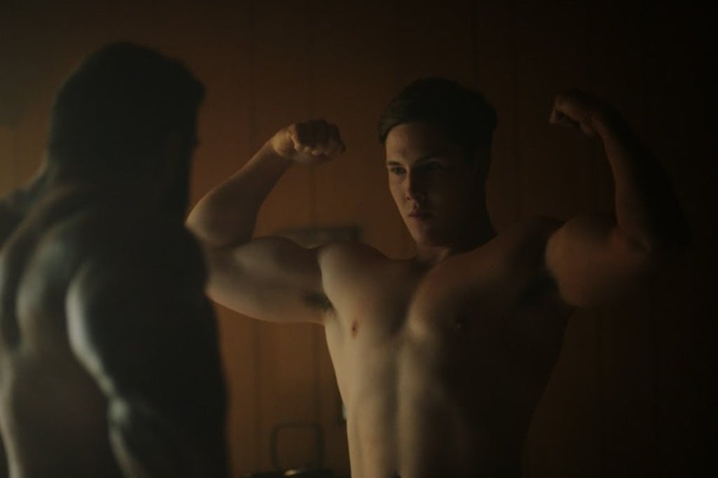 La película recién estrenada de Felipe Gómez Aparicio sigue a un adolescente obsesionado con el volúmen de su cuerpo