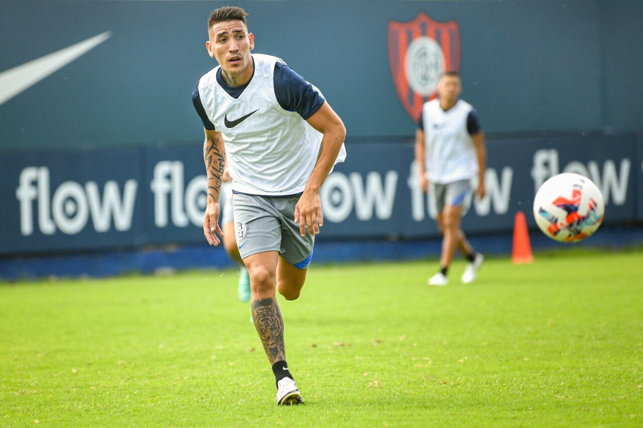 Centurión no estuvo en las últimas dos prácticas de San Lorenzo