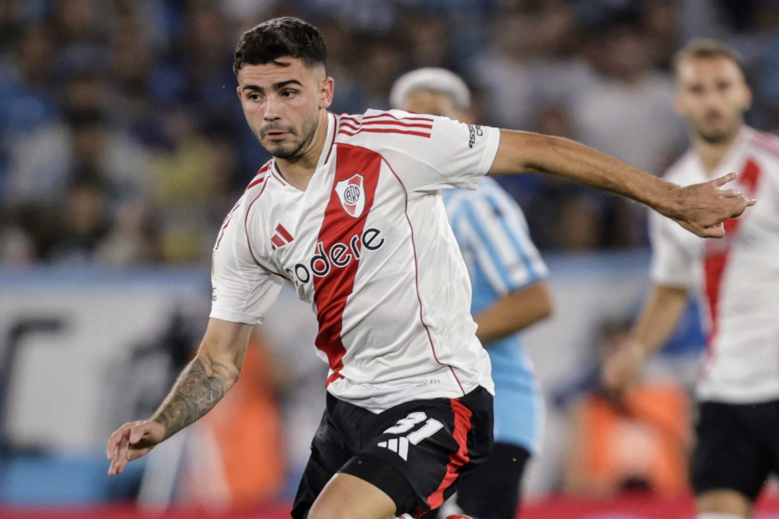 Simón no va a ser tenido en cuenta por Gallardo