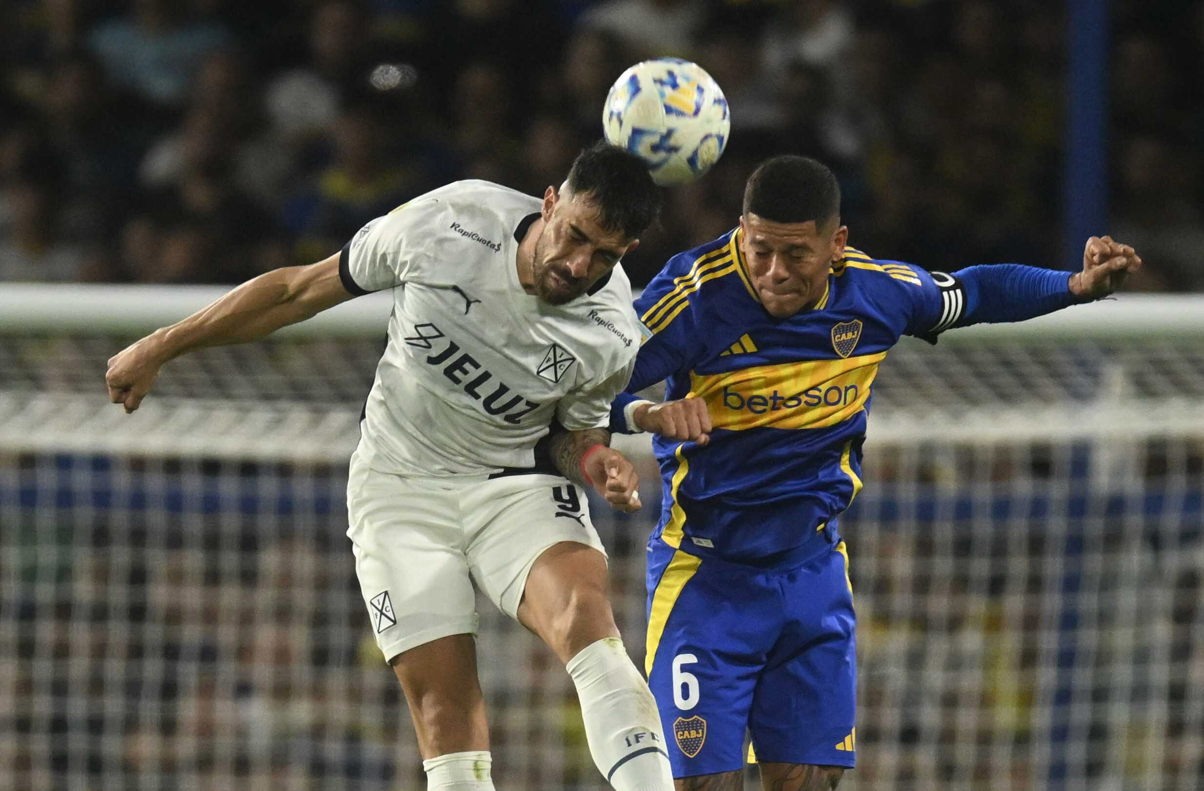 Un choque áspero y vibrante en la Bombonera