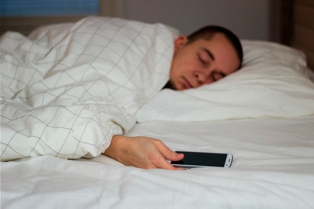 La nomofobia es el miedo o ansiedad exterma a estar sin usar el celular.
