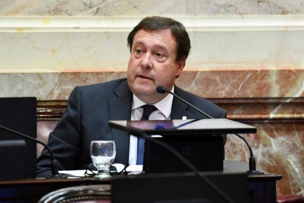 Weretilnek fue electo en abril de este año como gobernador de Río Negro, con el 42,3 por ciento de los votos.