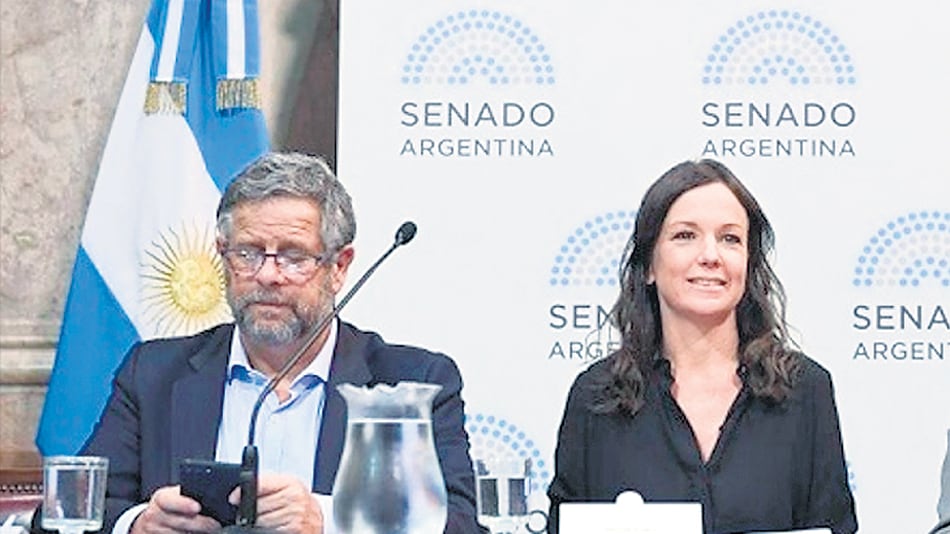 El secretario Rubinstein y la ministra Stanley fueron imputados por la falta de vacunas.