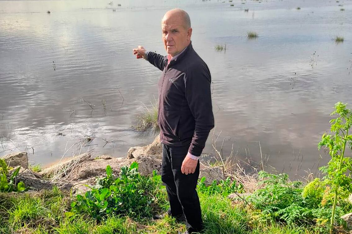Pablo Zurro advierte que el municipio trabaja contra las inundaciones sin ayuda nacional.