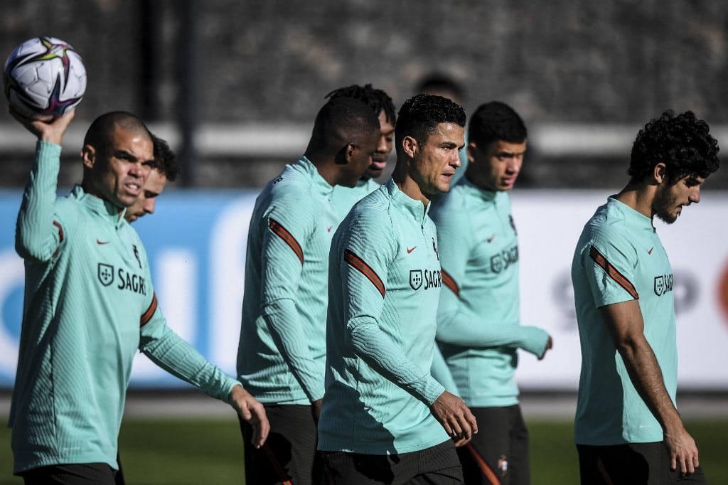 Pepe, Cristiano y compañía en la práctica de Portugal