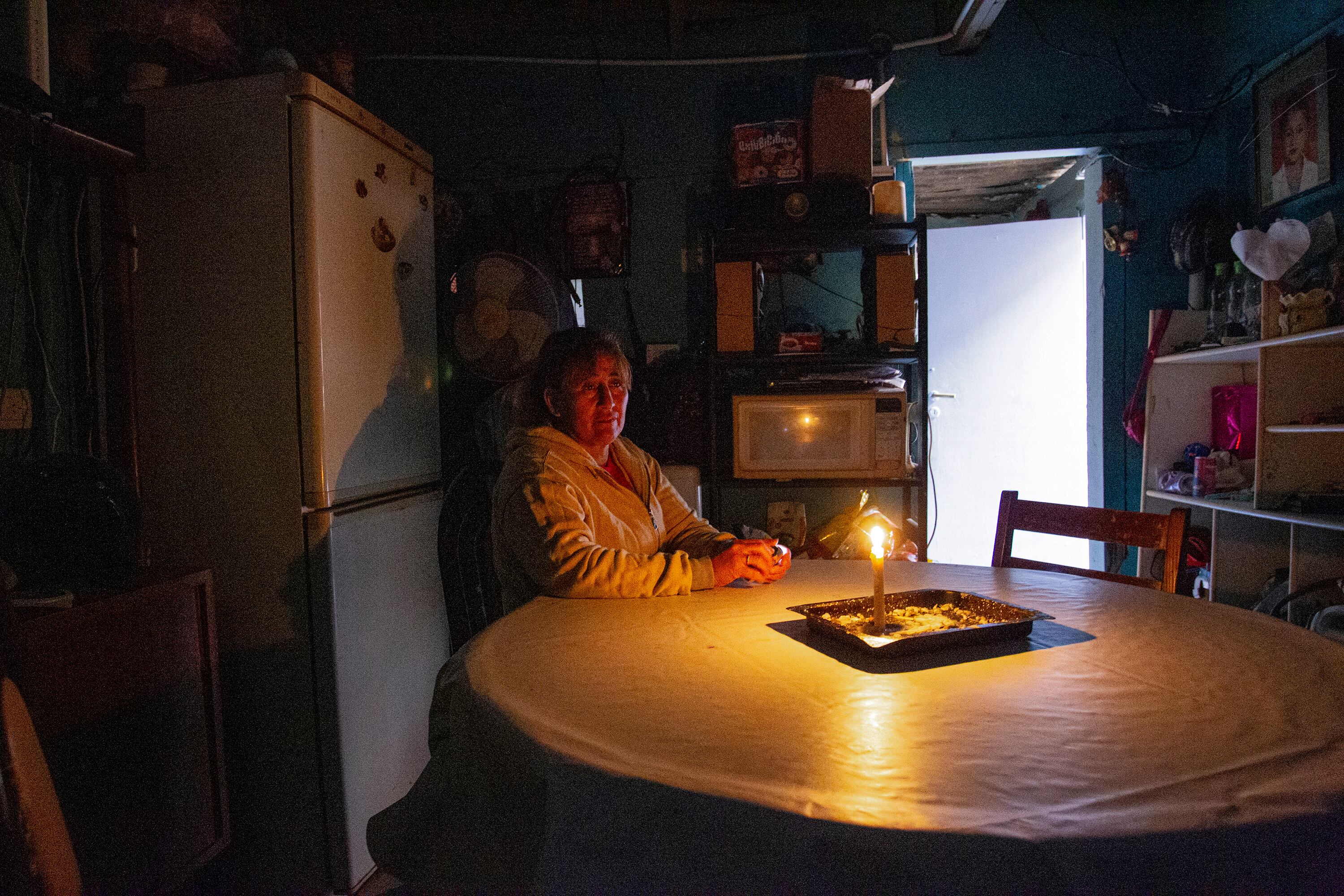 A la luz de las velas... Peligroso, incómodo y para nada romántico.