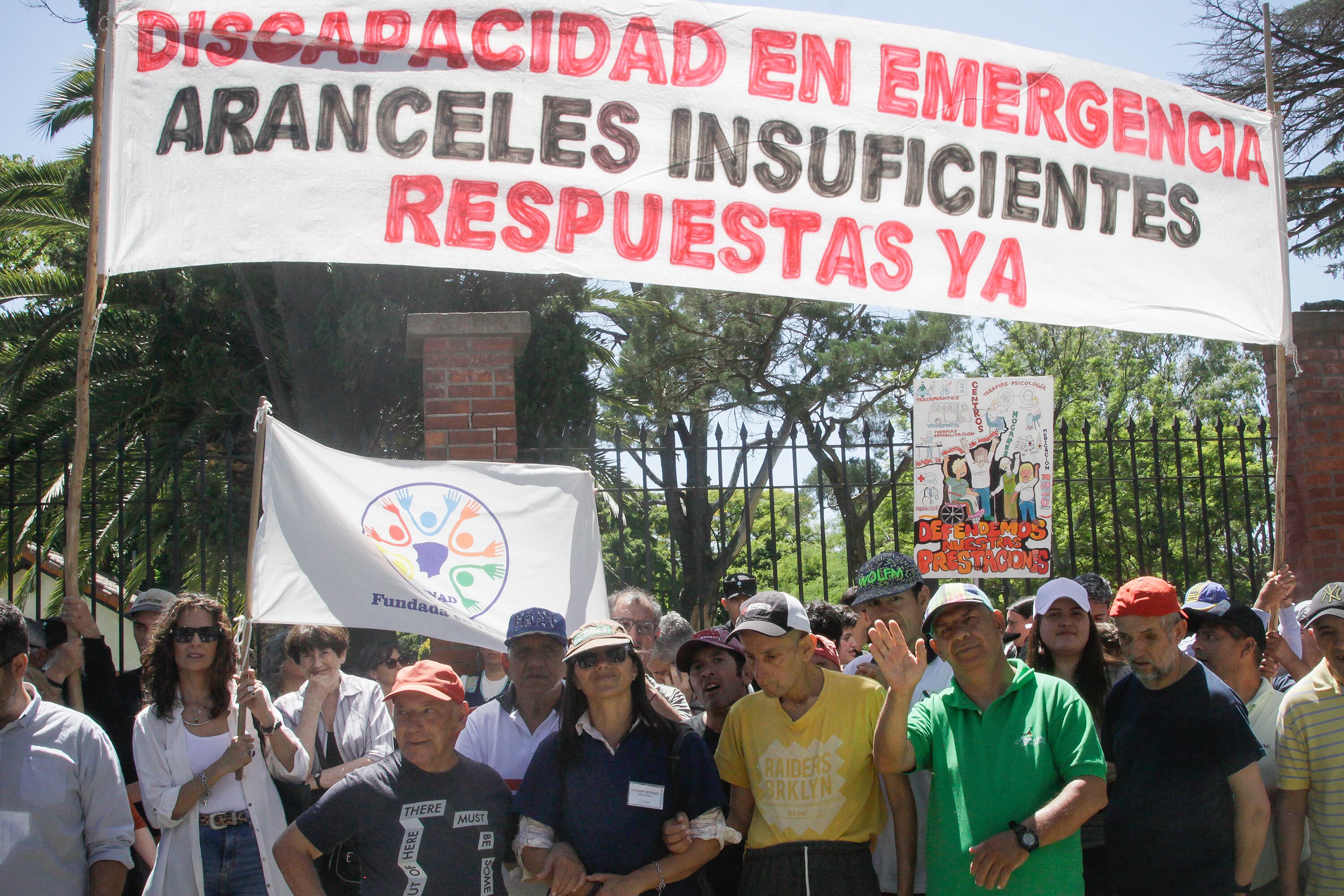 La marcha federal llegó hasta las puertas de la quinta presidencial de Olivos.