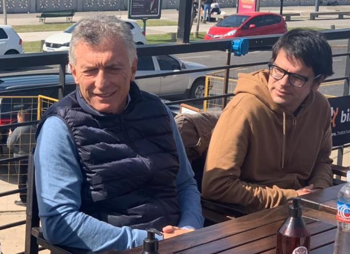 Mauricio Macri junto a su secretario privado, Darío Nieto.