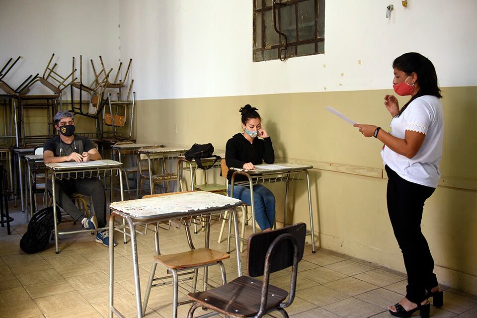 El 42% de los establecimientos educativos tienen burbujas aisladas.