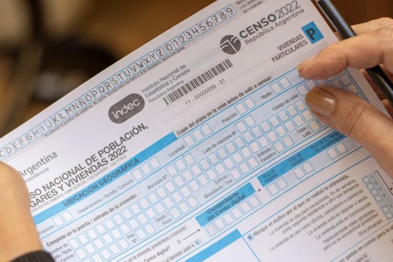 Son obligatorias las 61 preguntas del Censo 2022, según lo estipula el artículo 17 del Decreto 726/2020.
